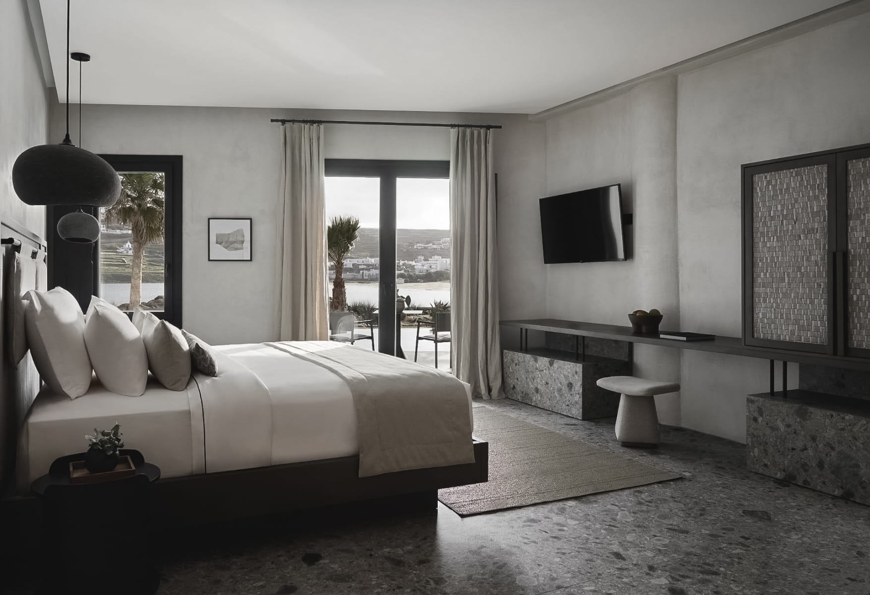 1_9_Aeonic-Suites-Spa-Luxury-Hotel-Mykonos-55